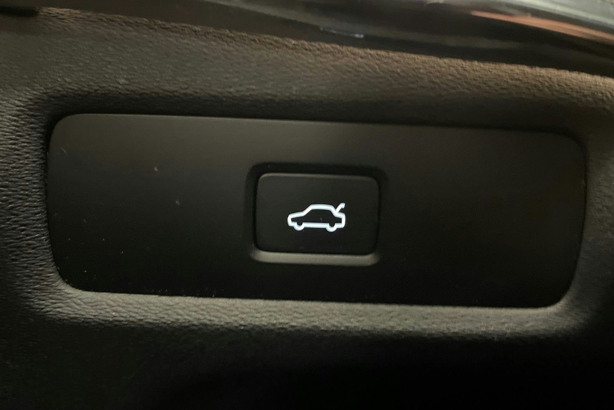 harmaa Volvo S90 2023 kuva 23.