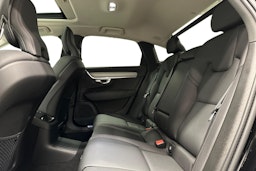 musta Volvo S90 2024 kuva 10.