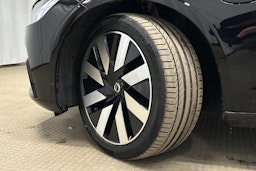 musta Volvo S90 2024 kuva 13.