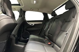 musta Volvo S90 2024 kuva 10.