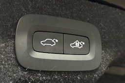 musta Volvo S90 2024 kuva 15.