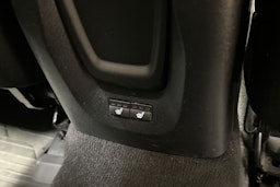 sininen Volvo V40 2012 kuva 17.