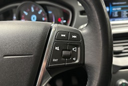 sininen Volvo V40 2012 kuva 25.