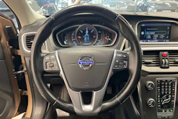 Ruskea (beige) Volvo V40 2013 kuva 11.