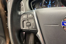 Ruskea (beige) Volvo V40 2013 kuva 13.