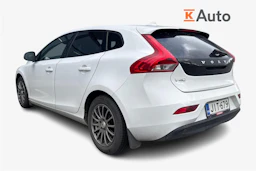 valkoinen Volvo V40 2012 kuva 2.