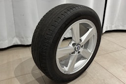 punainen Volvo V40 2013 kuva 14.