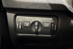 punainen Volvo V40 2013 kuva 19.