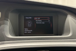 punainen Volvo V40 2013 kuva 21.