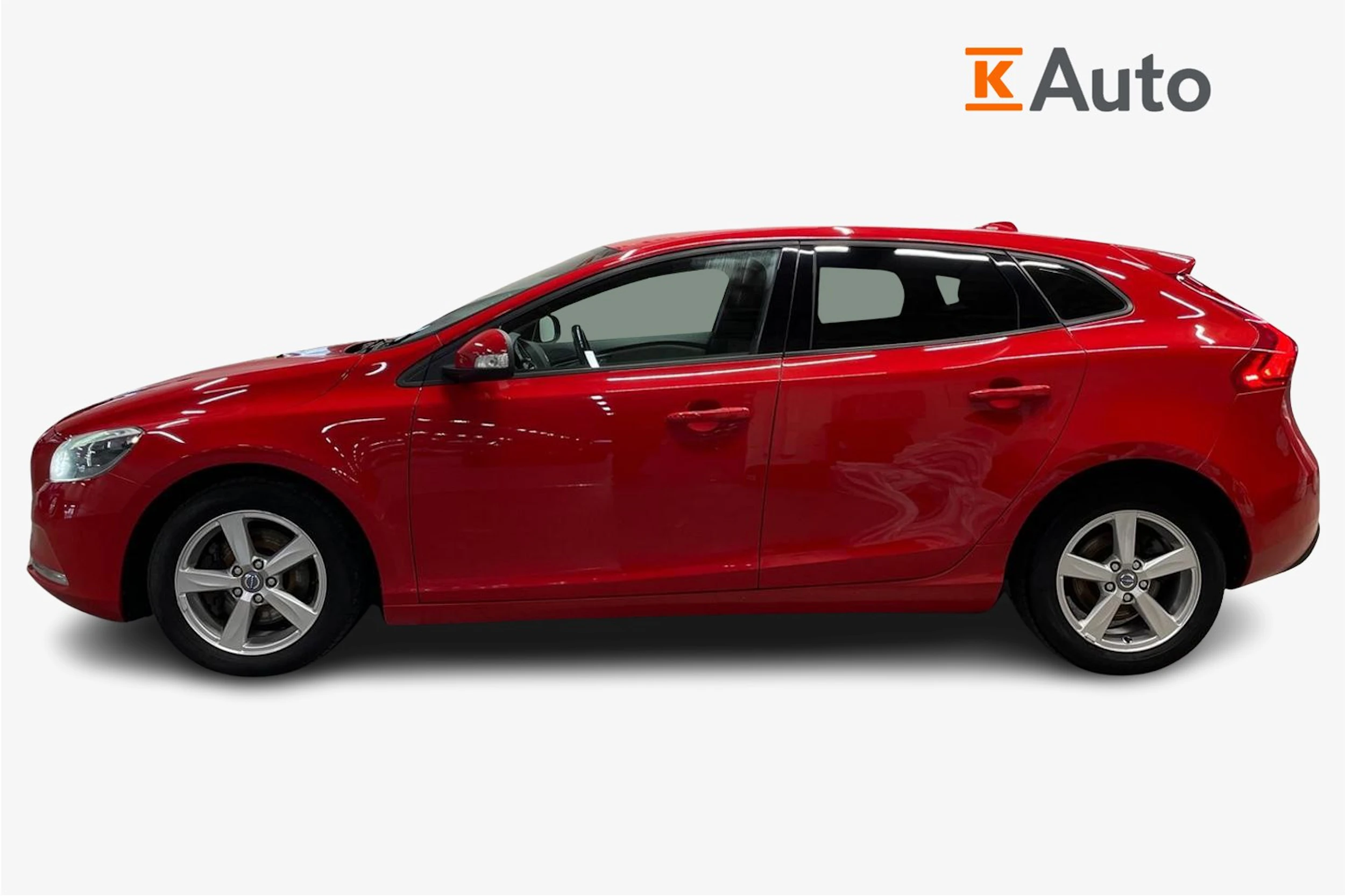 punainen Volvo V40 2013 kuva 5.