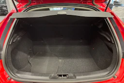 punainen Volvo V40 2013 kuva 11.