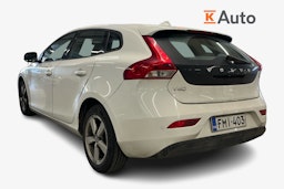 valkoinen Volvo V40 2013 kuva 2.