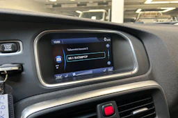 valkoinen Volvo V40 2013 kuva 14.