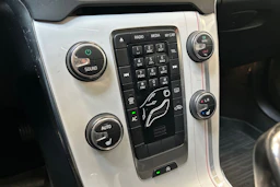 valkoinen Volvo V40 2013 kuva 15.