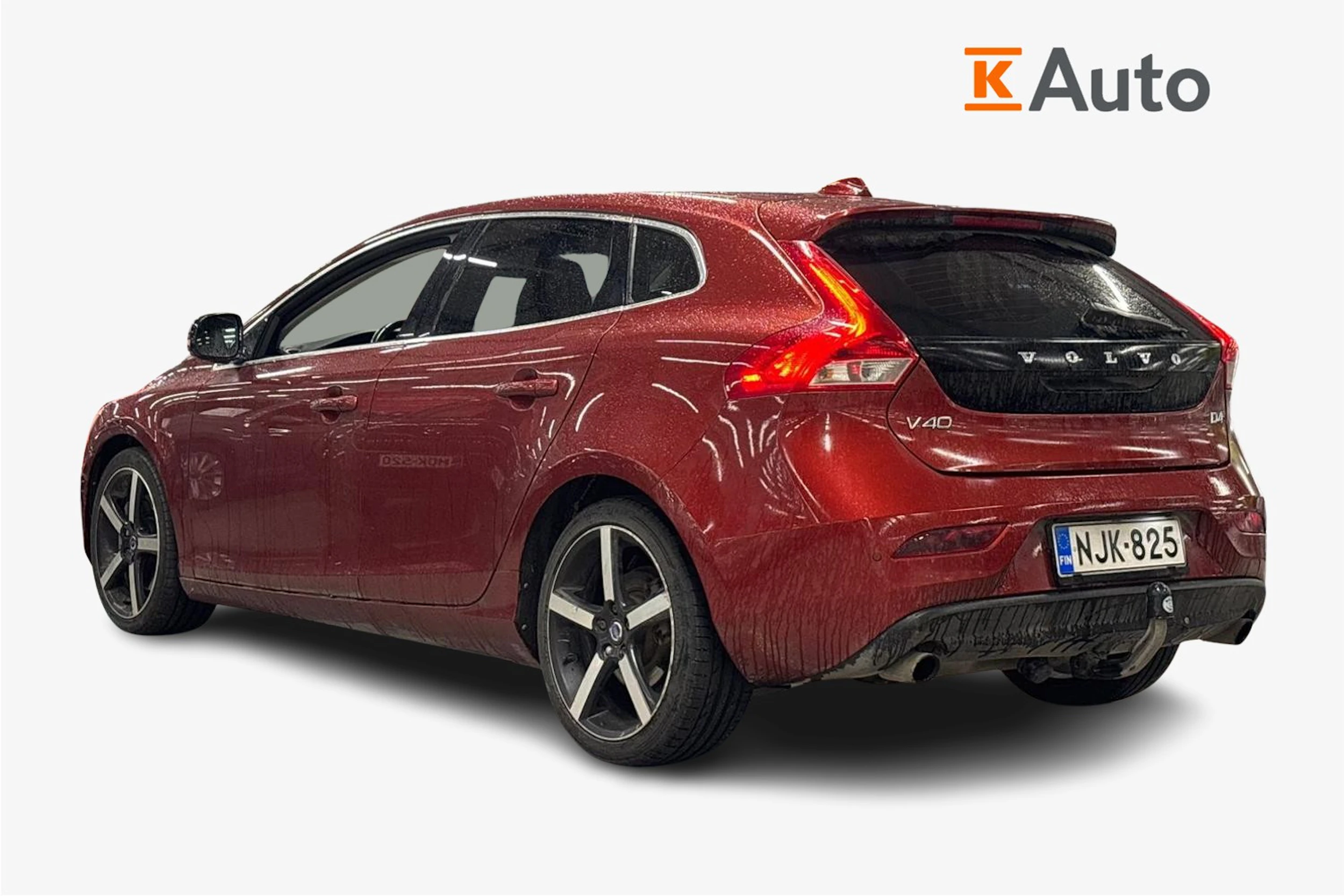 punainen Volvo V40 2013 kuva 2.