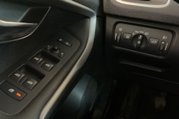 Harmaa Volvo V40 2013 kuva 21.