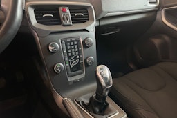Harmaa Volvo V40 2013 kuva 22.