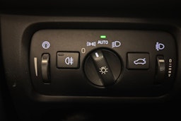 Punainen Volvo V40 2013 kuva 18.