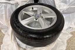 Punainen Volvo V40 2013 kuva 22.