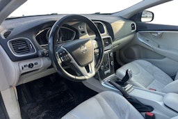 Sininen Volvo V40 2013 kuva 3.