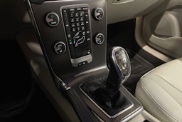 Sininen Volvo V40 2013 kuva 18.