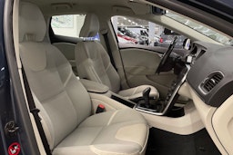 Sininen Volvo V40 2013 kuva 24.