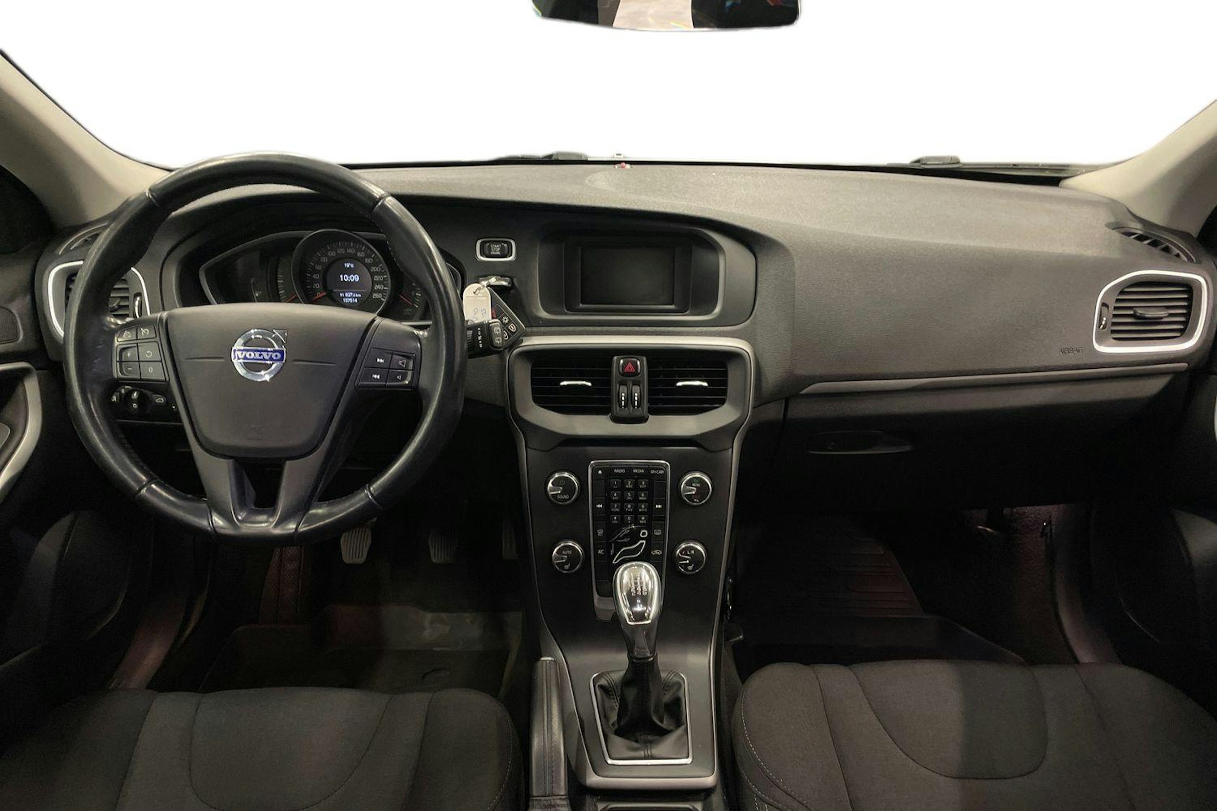 harmaa Volvo V40 2013 kuva 9.