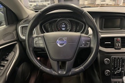harmaa Volvo V40 2013 kuva 16.
