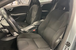 harmaa Volvo V40 2013 kuva 17.