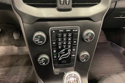 harmaa Volvo V40 2013 kuva 19.