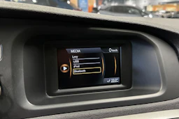 sininen Volvo V40 2013 kuva 12.