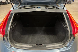 sininen Volvo V40 2013 kuva 21.