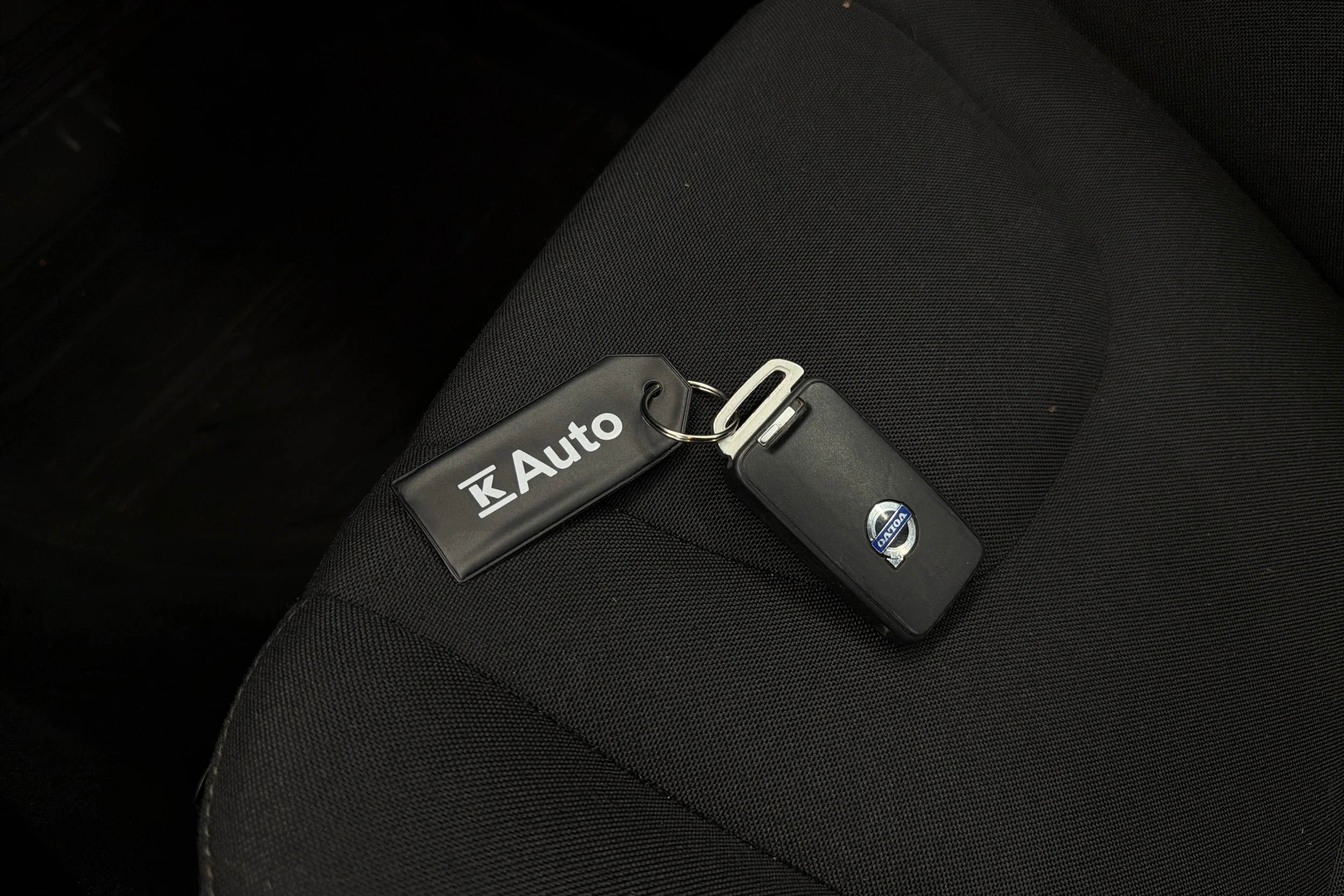 Valkoinen Volvo V40 2014 kuva 24.