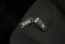 Valkoinen Volvo V40 2014 kuva 24.