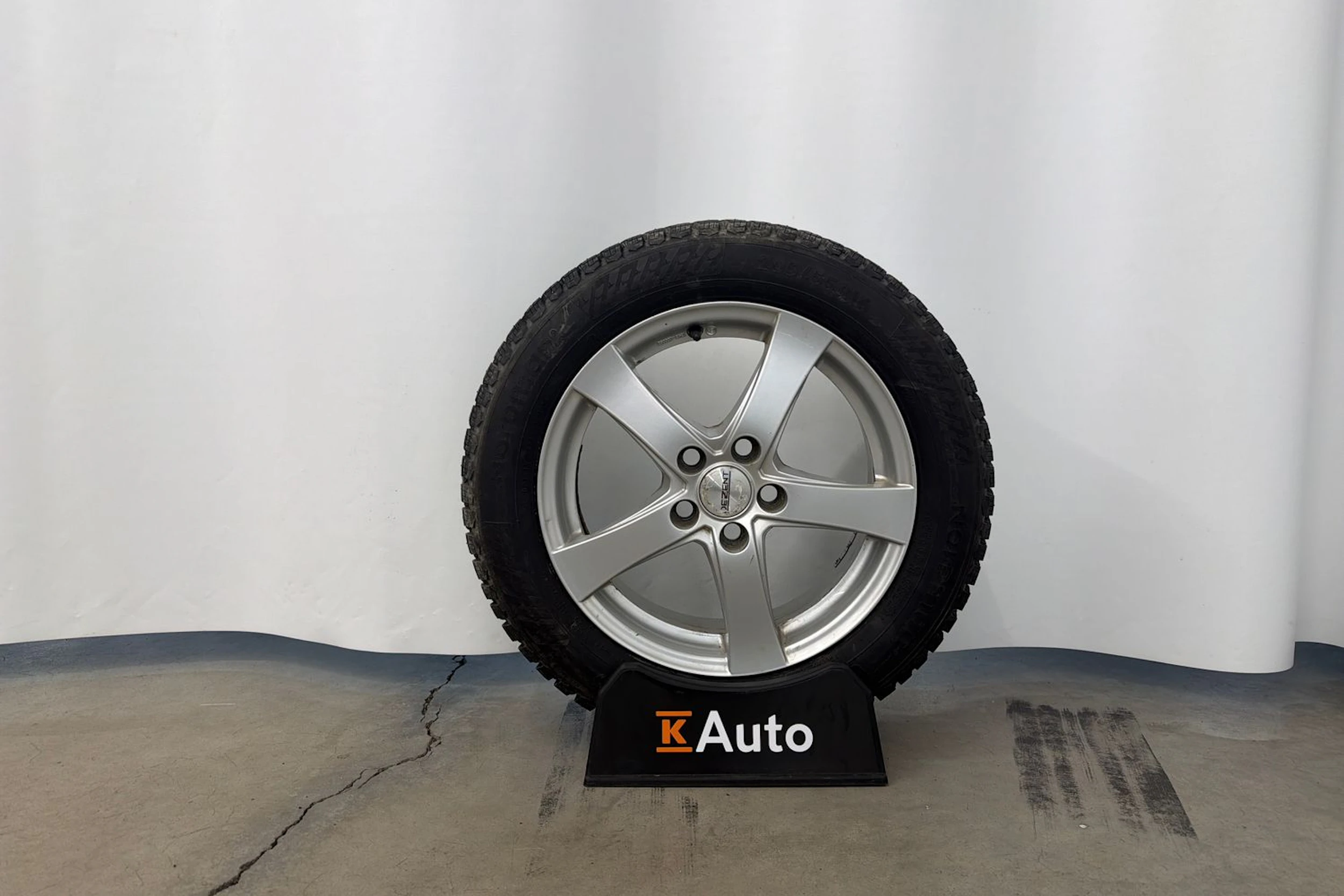 musta Volvo V40 2014 kuva 11.