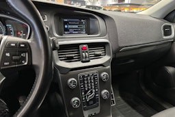 harmaa Volvo V40 2014 kuva 19.