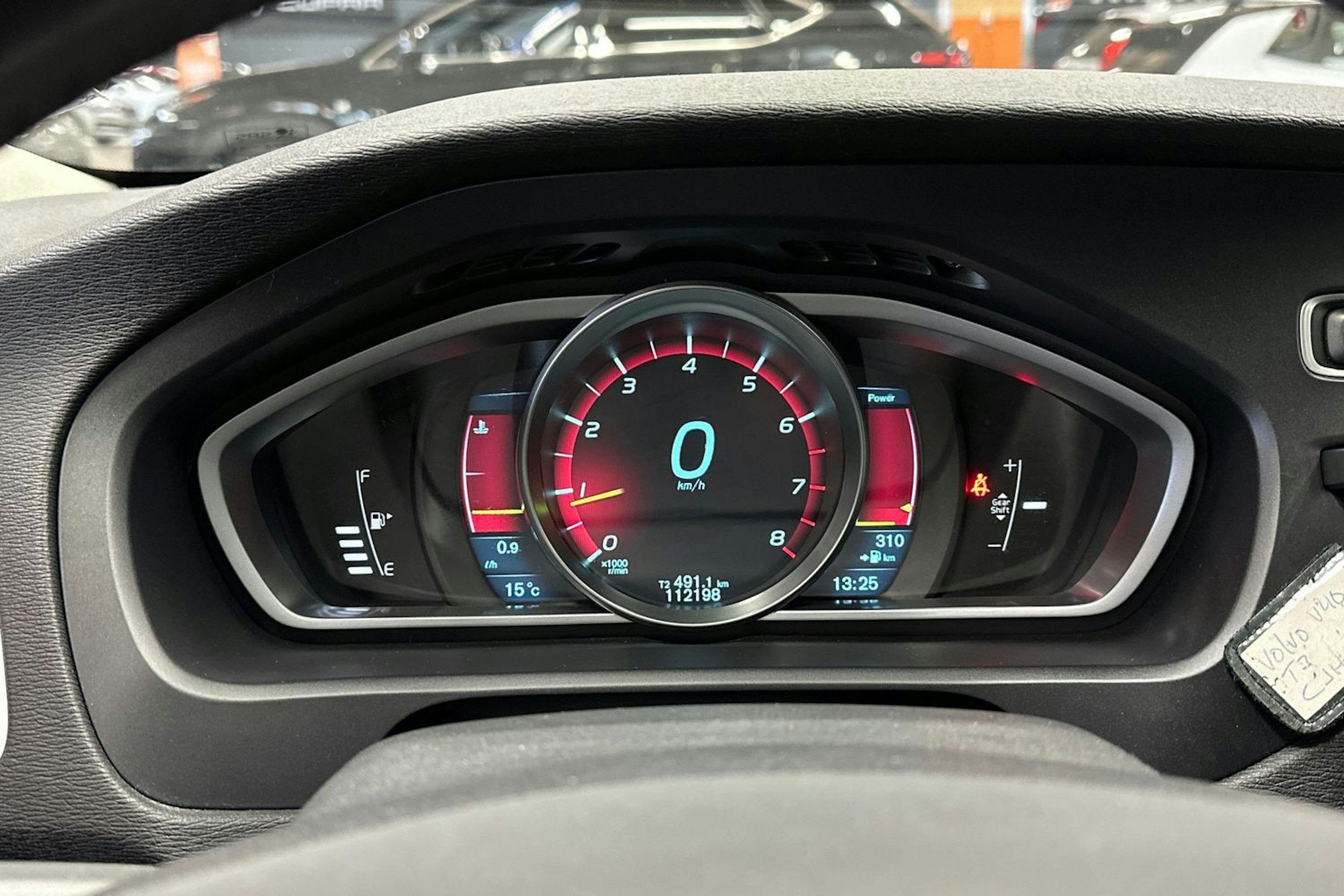 harmaa Volvo V40 2014 kuva 21.