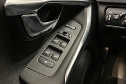 harmaa Volvo V40 2014 kuva 25.