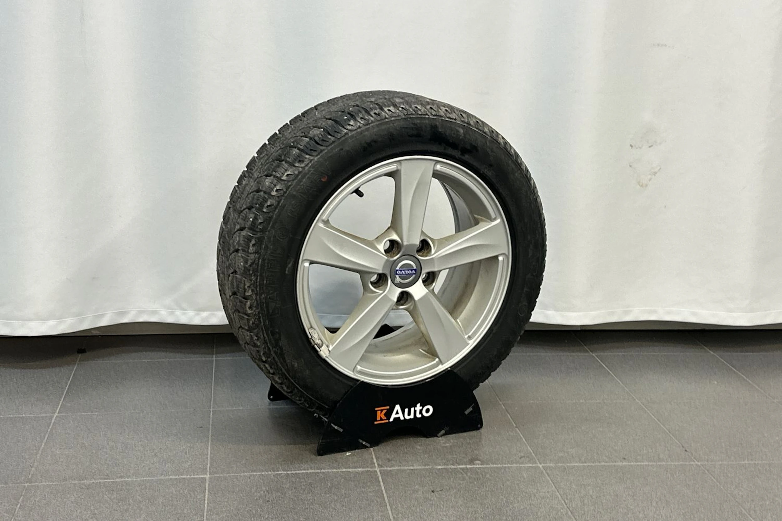 musta Volvo V40 2014 kuva 24.