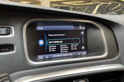 valkoinen Volvo V40 2014 kuva 17.