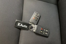 valkoinen Volvo V40 2014 kuva 31.