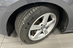harmaa Volvo V40 2014 kuva 10.