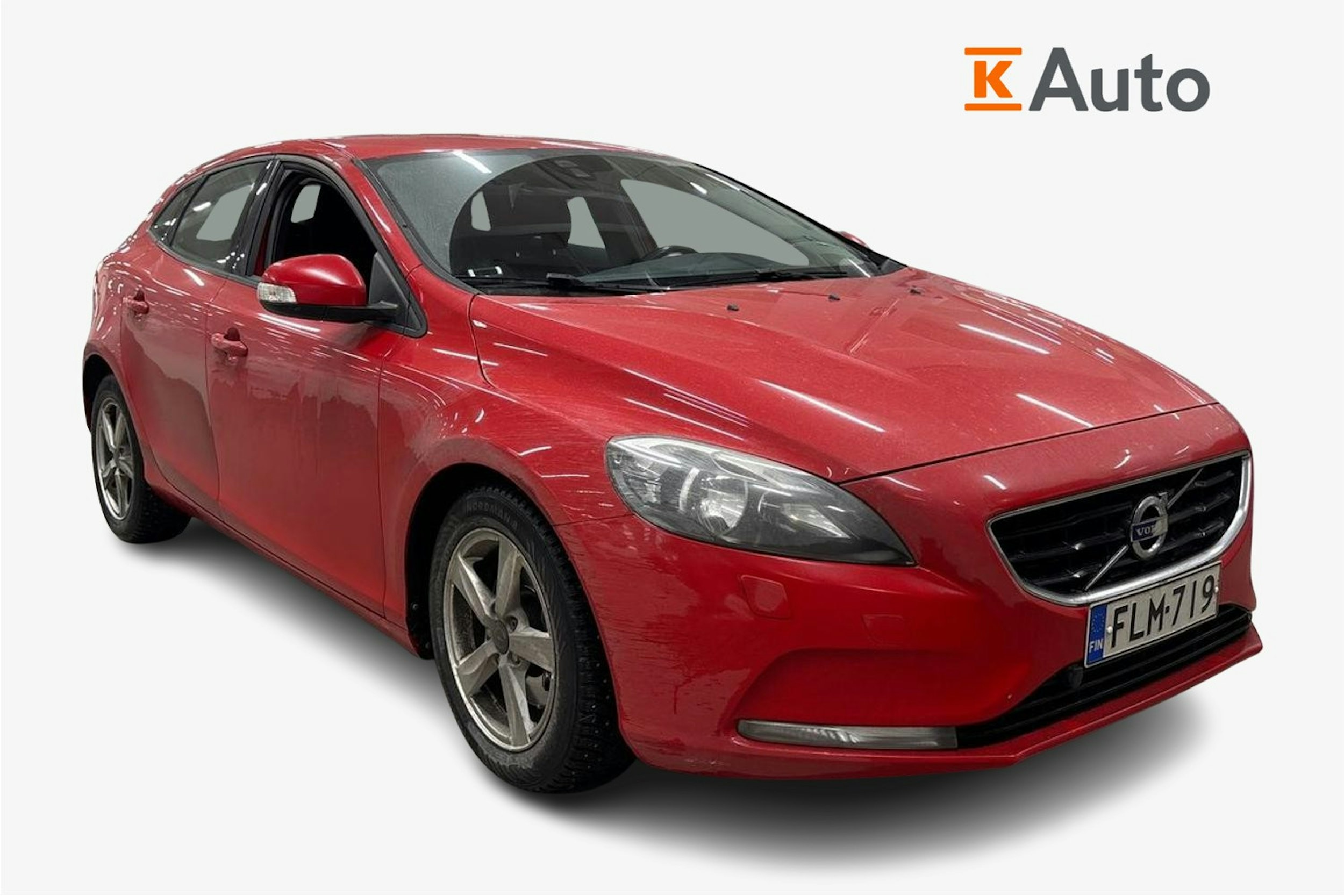 punainen Volvo V40 2014 kuva 1.