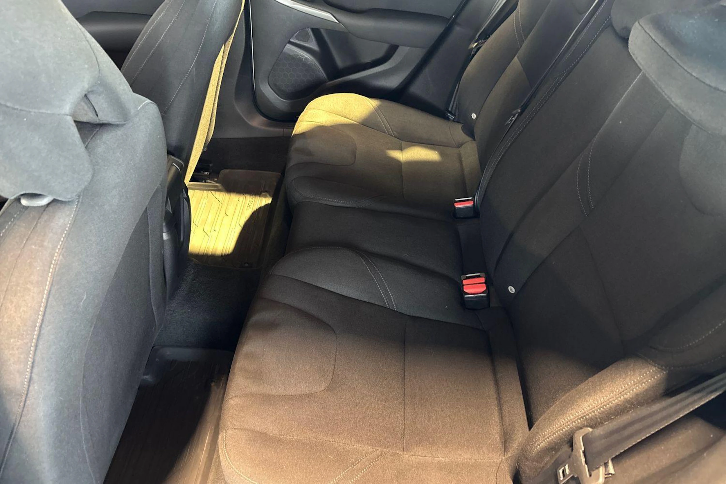 Harmaa Volvo V40 2014 kuva 8.