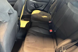 Harmaa Volvo V40 2014 kuva 8.