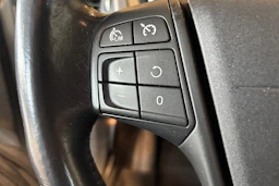 Harmaa Volvo V40 2014 kuva 12.