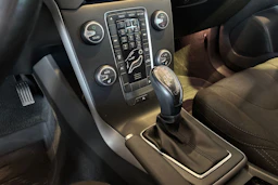 Harmaa Volvo V40 2014 kuva 14.