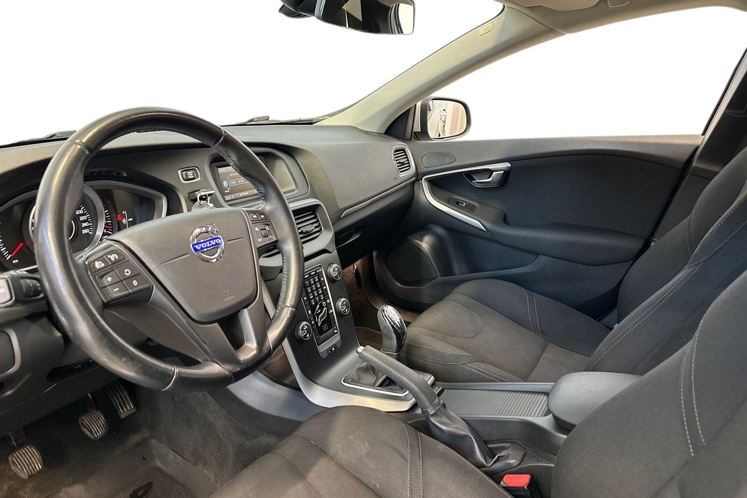Volvo V40 D2 Business 2014, kuva 6/27