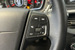 harmaa Volvo V40 2014 kuva 17.
