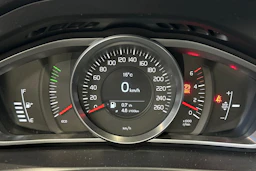 harmaa Volvo V40 2014 kuva 18.